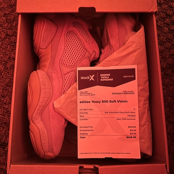 Good condition 🤝 Yeezy 500 soft vision